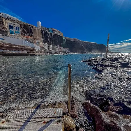 بيت للعطل 3br Fronton Wave - Ocean View & Parking