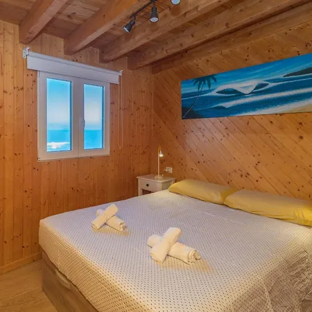 3br Fronton Wave - Ocean View & Parking Holiday home *